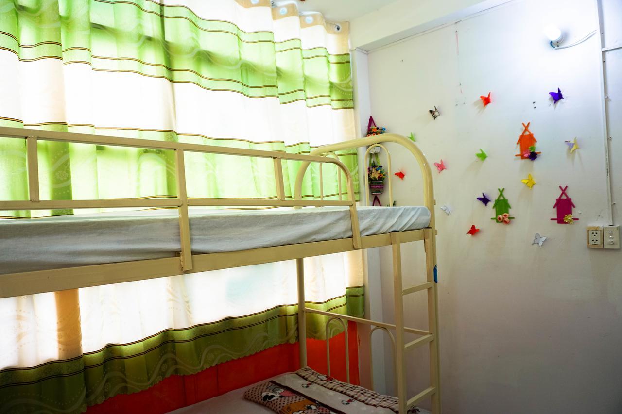 Color House Hostel โฮจิมินห์ซิตี้ ภายนอก รูปภาพ