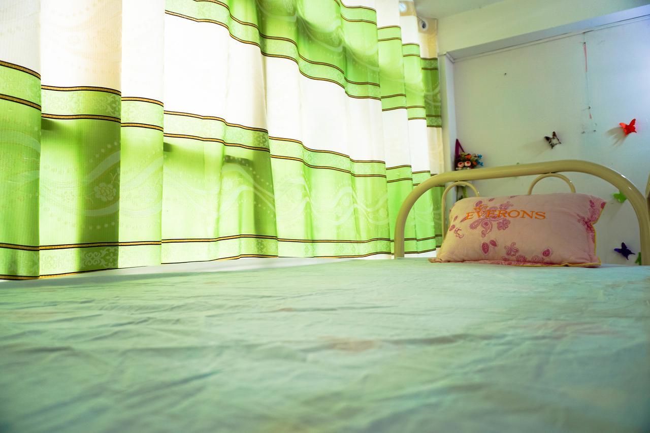 Color House Hostel โฮจิมินห์ซิตี้ ภายนอก รูปภาพ