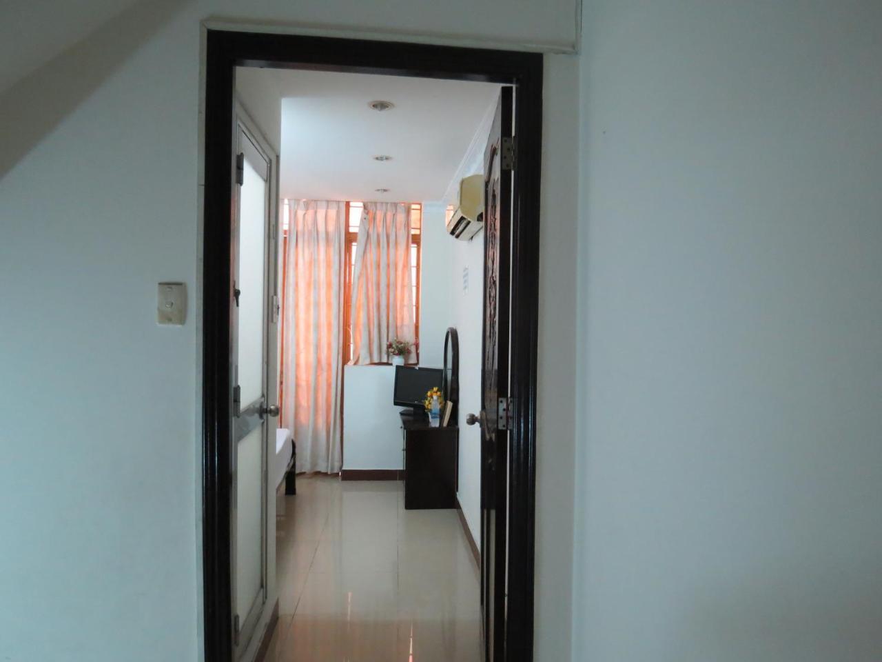 Color House Hostel โฮจิมินห์ซิตี้ ภายนอก รูปภาพ