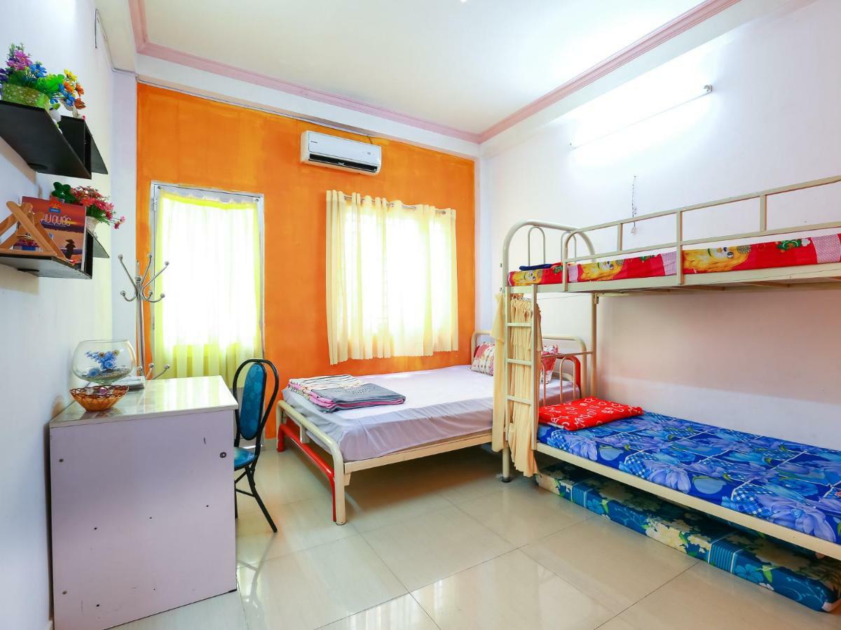 Color House Hostel โฮจิมินห์ซิตี้ ภายนอก รูปภาพ