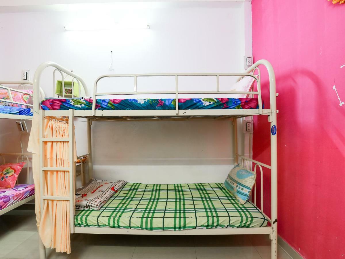 Color House Hostel โฮจิมินห์ซิตี้ ภายนอก รูปภาพ
