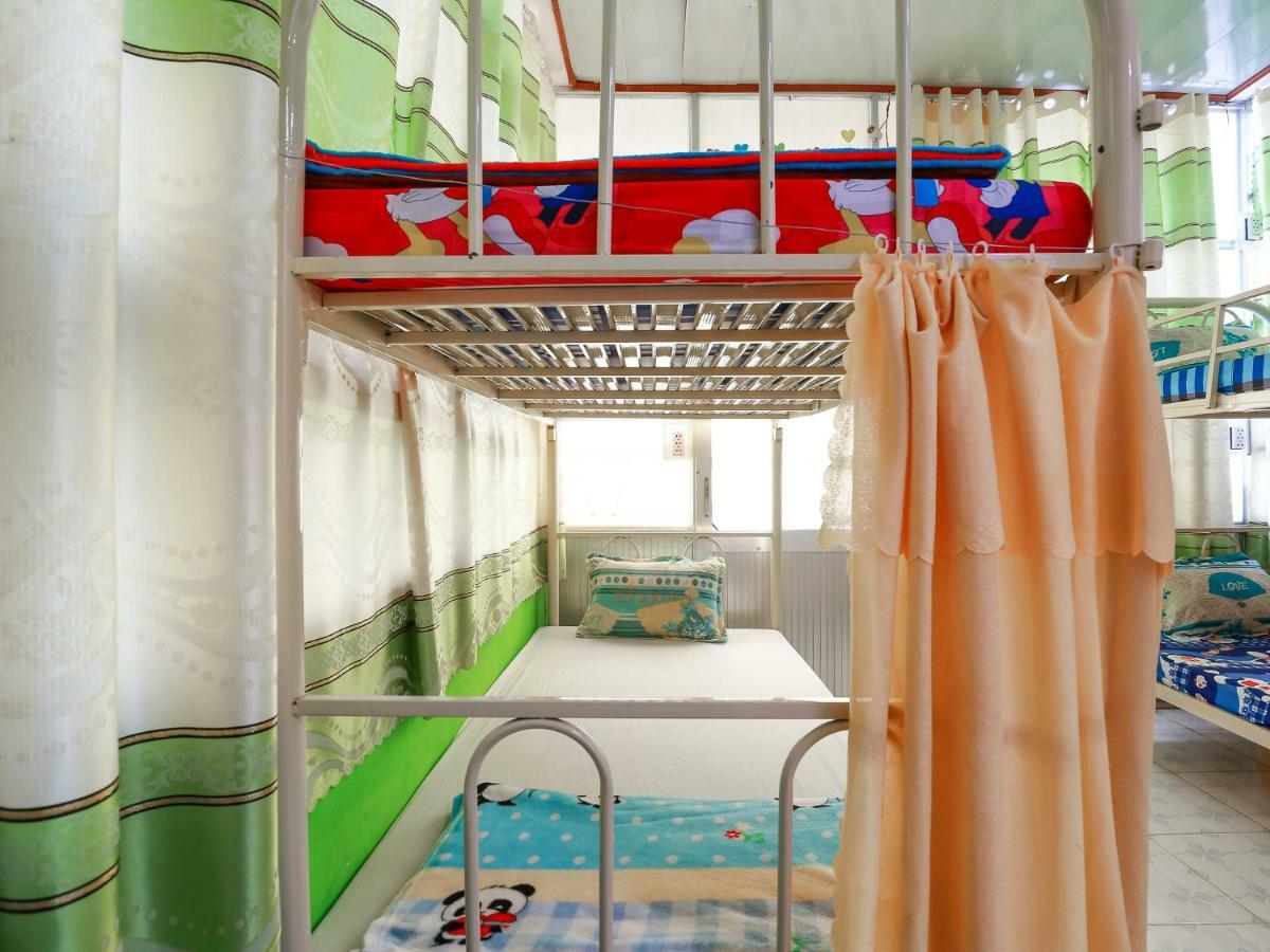 Color House Hostel โฮจิมินห์ซิตี้ ภายนอก รูปภาพ